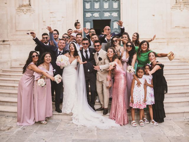 Il matrimonio di Vanny e Enisa a Martina Franca, Taranto 89