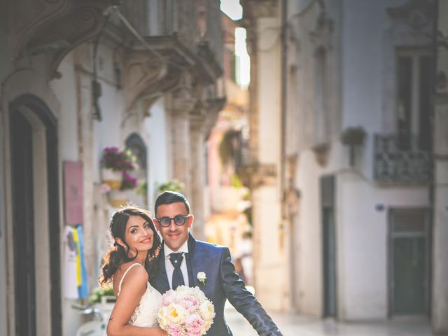 Il matrimonio di Vanny e Enisa a Martina Franca, Taranto 94