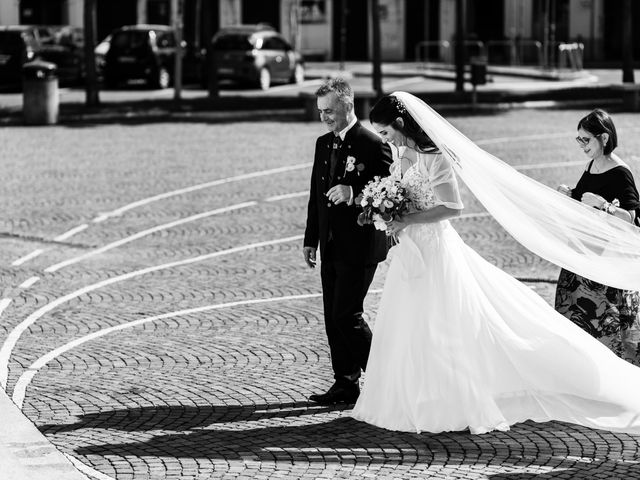 Il matrimonio di Daniele e Sara a Parabiago, Milano 28