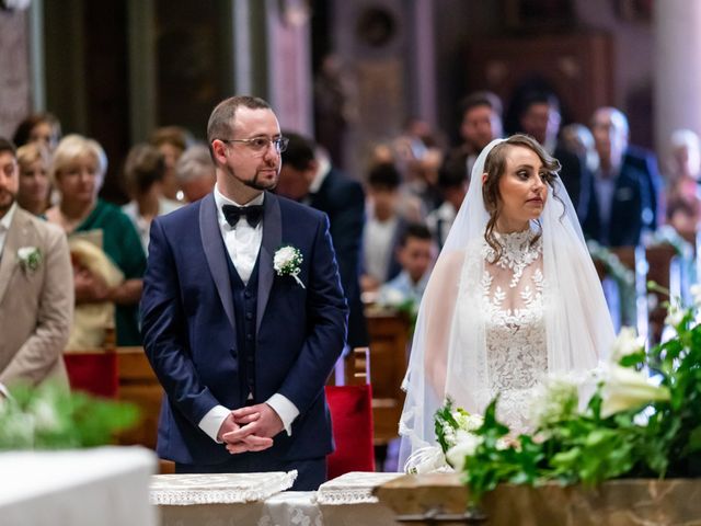 Il matrimonio di Tomas e Giada a Castelvetro Piacentino, Piacenza 14