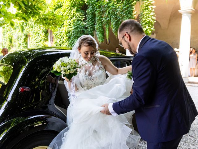 Il matrimonio di Tomas e Giada a Castelvetro Piacentino, Piacenza 19