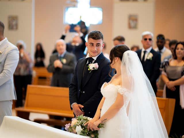 Il matrimonio di Chiara e Vincenzo a San Salvo, Chieti 18