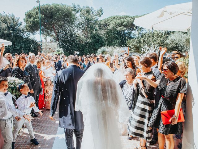 Il matrimonio di Roberto e Martina a Napoli, Napoli 39