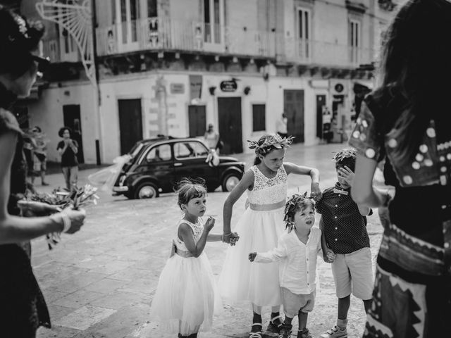 Il matrimonio di Pierre e Alisha a Martina Franca, Taranto 14