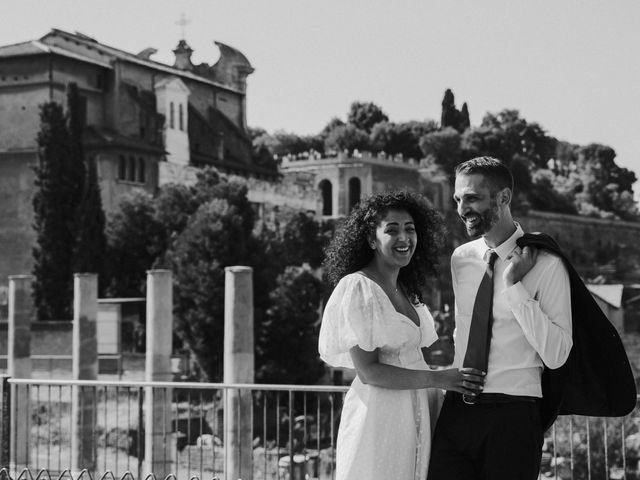 Il matrimonio di Youssra e Ivano a Grottaferrata, Roma 16