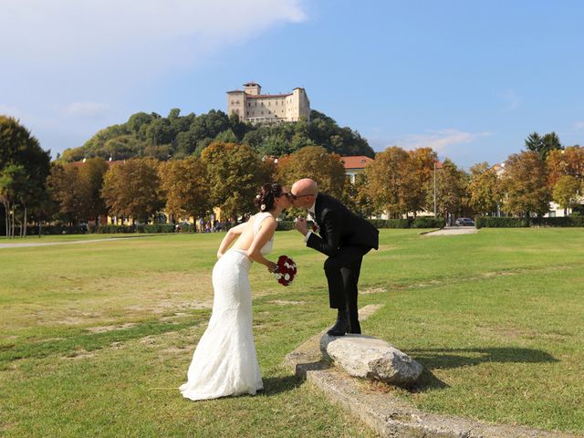 Il matrimonio di Sandro e Grazia a Angera, Varese 15