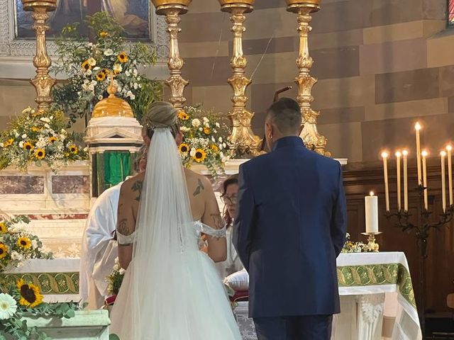 Il matrimonio di Luca  e Rebecca  a Massarosa, Lucca 12