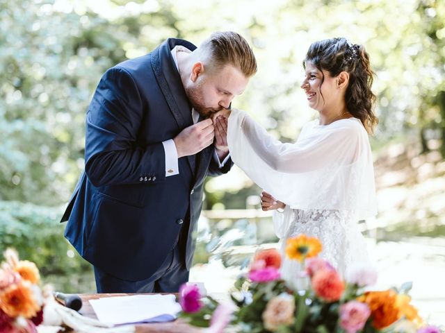 Il matrimonio di Chiara e Vittorio a Malnate, Varese 8