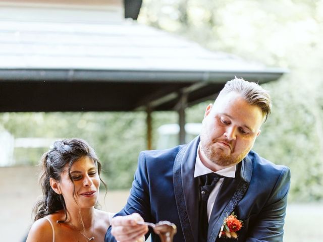 Il matrimonio di Chiara e Vittorio a Malnate, Varese 16