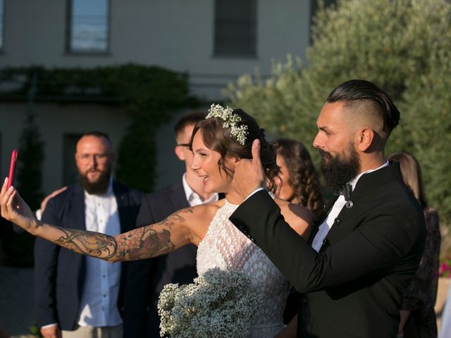 Il matrimonio di Elia e Vanessa a Casteggio, Pavia 24