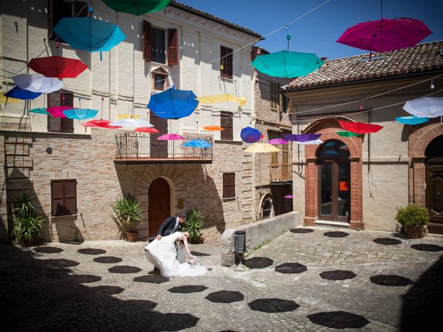 Il matrimonio di Andrea e Romina a Montecassiano, Macerata 33