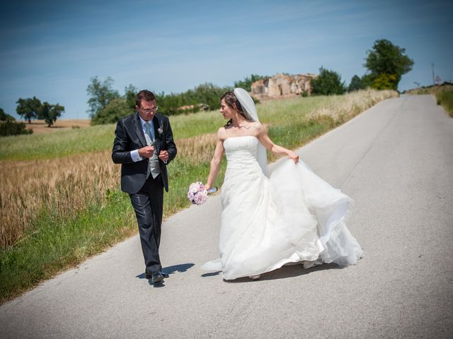 Il matrimonio di Andrea e Romina a Montecassiano, Macerata 37