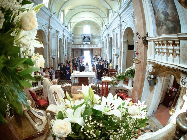 Il matrimonio di Simone e Mariangela a Gazoldo degli Ippoliti, Mantova 15