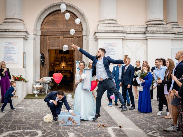 Il matrimonio di Daniele e Stefania a Esine, Brescia 14