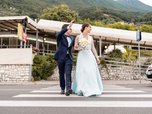 Il matrimonio di Daniele e Stefania a Esine, Brescia 18