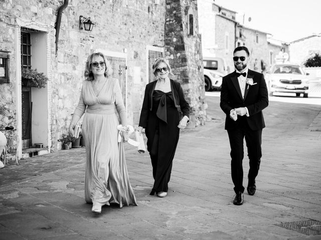 Il matrimonio di Andrea e Duilia a Barberino Val d'Elsa, Firenze 13