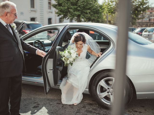 Il matrimonio di Peppe e Ylenia a Meta, Napoli 27