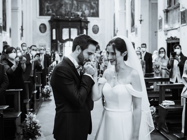 Il matrimonio di Alessandro e Laura a Porto Mantovano, Mantova 30