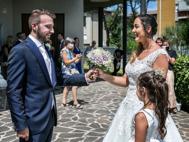 Il matrimonio di Nicolò e Jaqueline a Treviglio, Bergamo 17