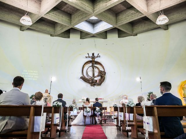 Il matrimonio di Nicolò e Jaqueline a Treviglio, Bergamo 19