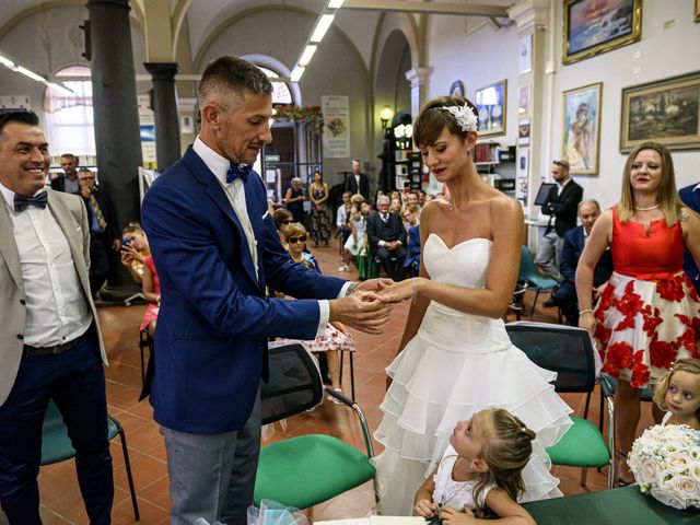 Il matrimonio di Lorenzo e Virginia a Follonica, Grosseto 18