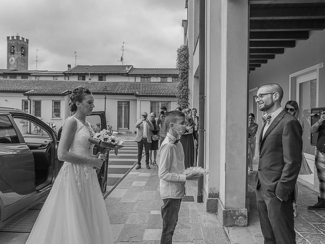 Il matrimonio di Mattia e Anna a Torlino Vimercati, Cremona 31