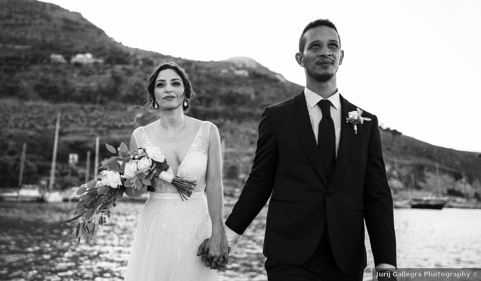 Il matrimonio di Javier e Simona a Castellammare del Golfo, Trapani