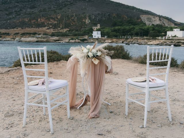 Il matrimonio di Gianluca e Lucia a Favignana, Trapani 24