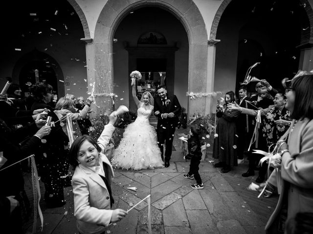 Il matrimonio di Nico e Denise a Montaione, Firenze 36