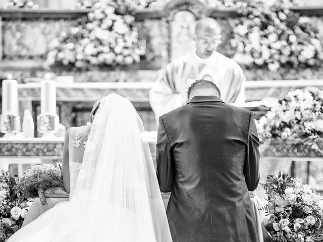 Il matrimonio di Ivano e Elisa a Colonna, Roma 10