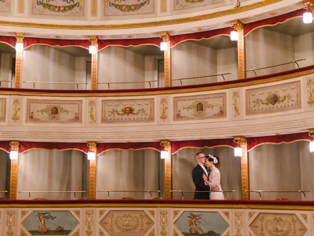 Il matrimonio di Serena e Emanuele a San Severino Marche, Macerata 37