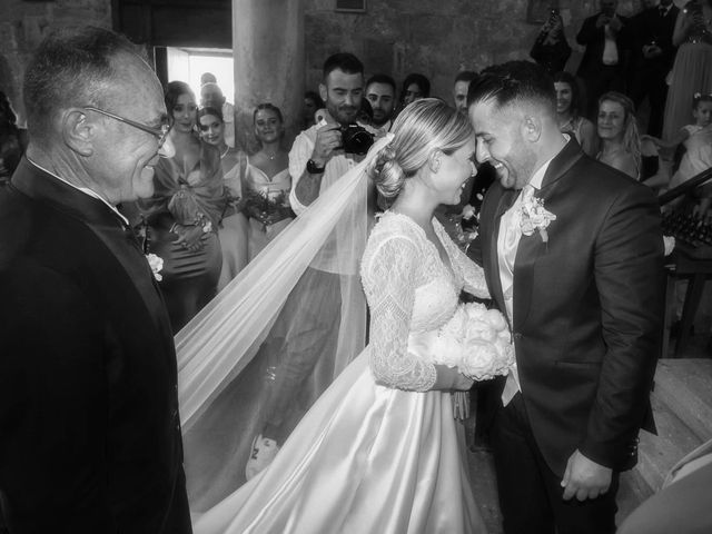 Il matrimonio di Fabrizio  e Lorenza a Oristano, Oristano 6