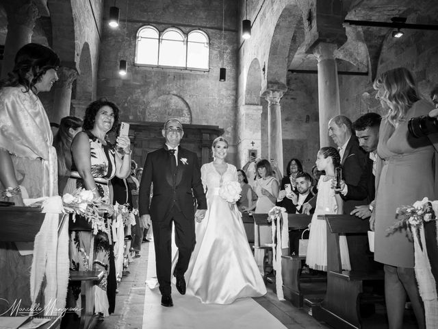 Il matrimonio di Fabrizio  e Lorenza a Oristano, Oristano 19