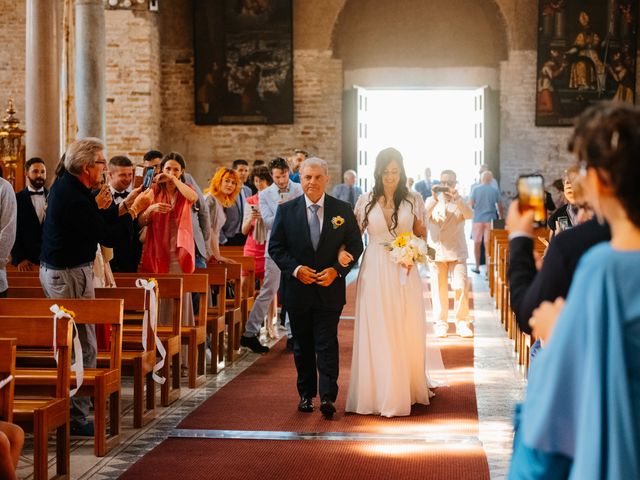 Il matrimonio di Elisa e Denis a Grado, Gorizia 12