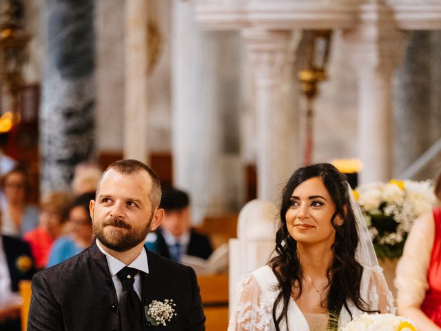 Il matrimonio di Elisa e Denis a Grado, Gorizia 14