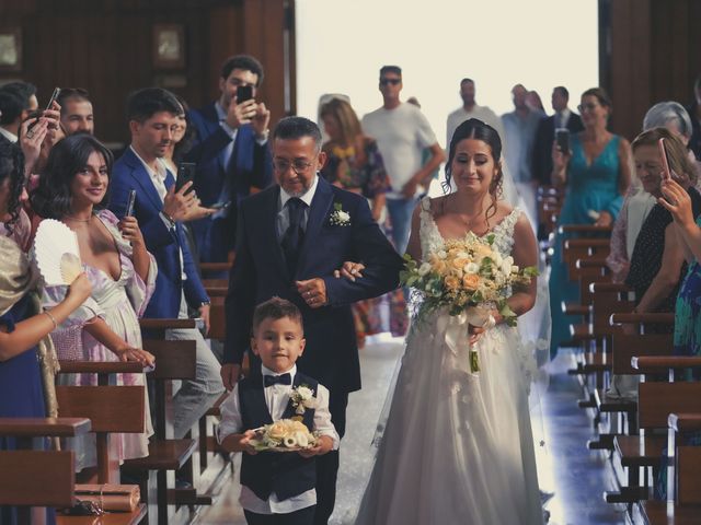 Il matrimonio di Danilo e Miriam a Ostuni, Brindisi 28