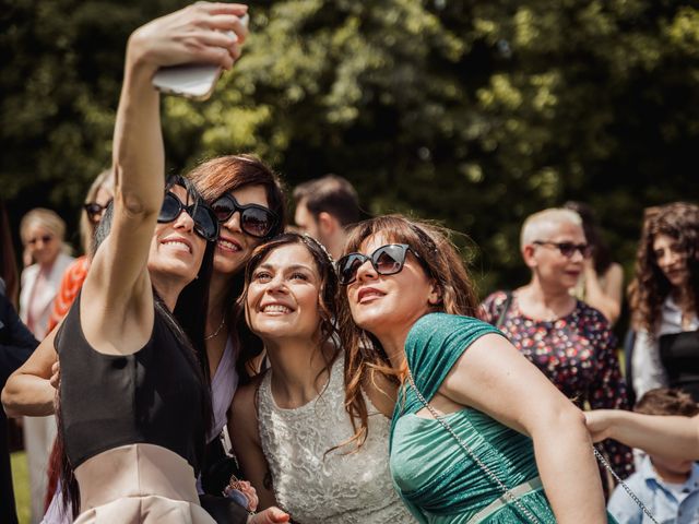 Il matrimonio di Daniele e Alessandra a Lacchiarella, Milano 31