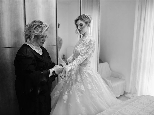 Il matrimonio di Francesca e Orlando a Mattinata, Foggia 11