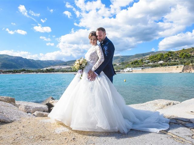 Il matrimonio di Francesca e Orlando a Mattinata, Foggia 22