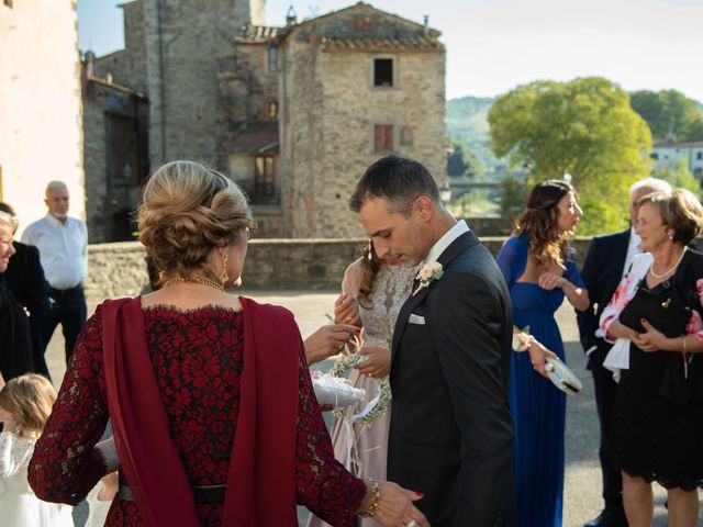 Il matrimonio di Arianna e Roberto a Subbiano, Arezzo 92