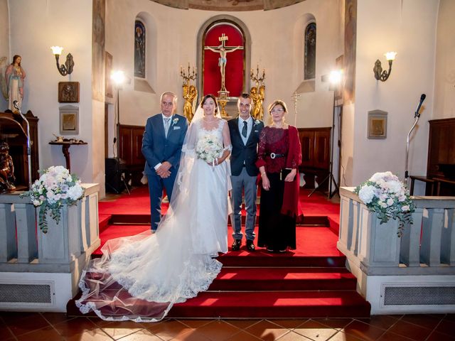 Il matrimonio di Arianna e Roberto a Subbiano, Arezzo 206