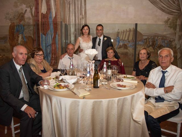 Il matrimonio di Arianna e Roberto a Subbiano, Arezzo 304