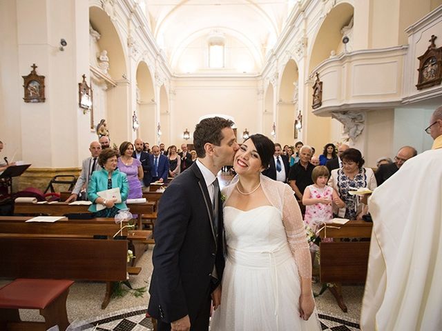 Il matrimonio di Marco e Maria Dora a Tavenna, Campobasso 20