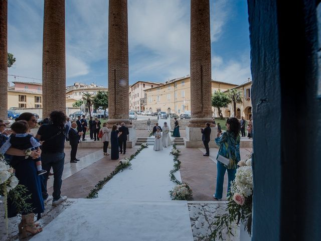 Il matrimonio di Janet e Lorenzo a Camerino, Macerata 16