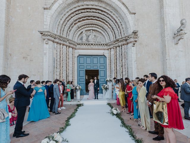 Il matrimonio di Janet e Lorenzo a Camerino, Macerata 30