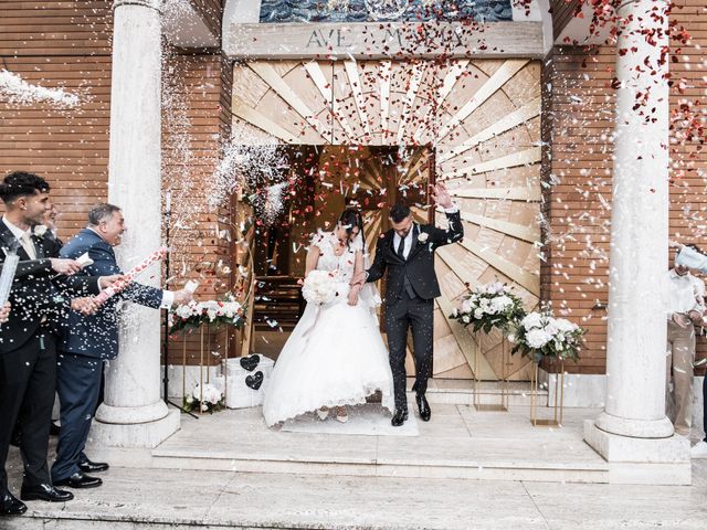 Il matrimonio di Davide e Valentina a Misano Adriatico, Rimini 16
