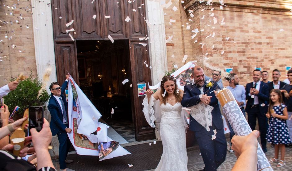 Il matrimonio di Fabrizio  e Lara a Corridonia, Macerata