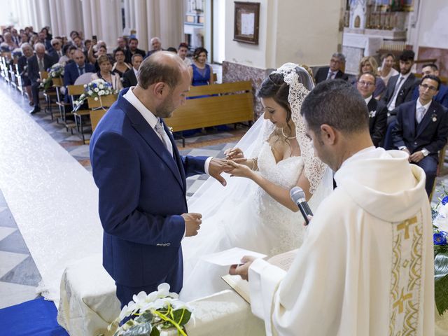 Il matrimonio di Dario e Loredana a Valguarnera Caropepe, Enna 31