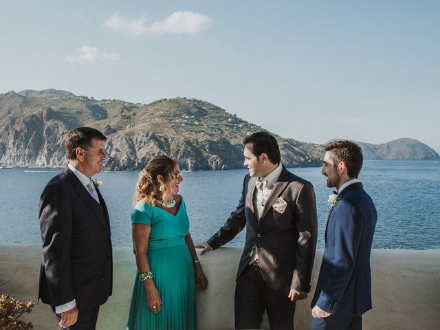 Il matrimonio di Paolo e Sonia a Lipari, Messina 42