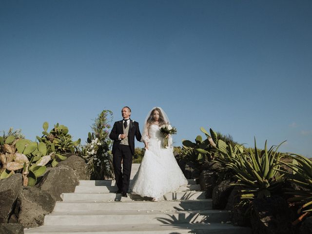 Il matrimonio di Paolo e Sonia a Lipari, Messina 50